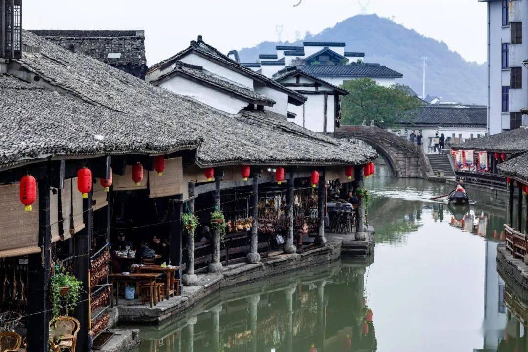 老婆不愿意辞职照顾我妈，我该怎么办？游戏画面